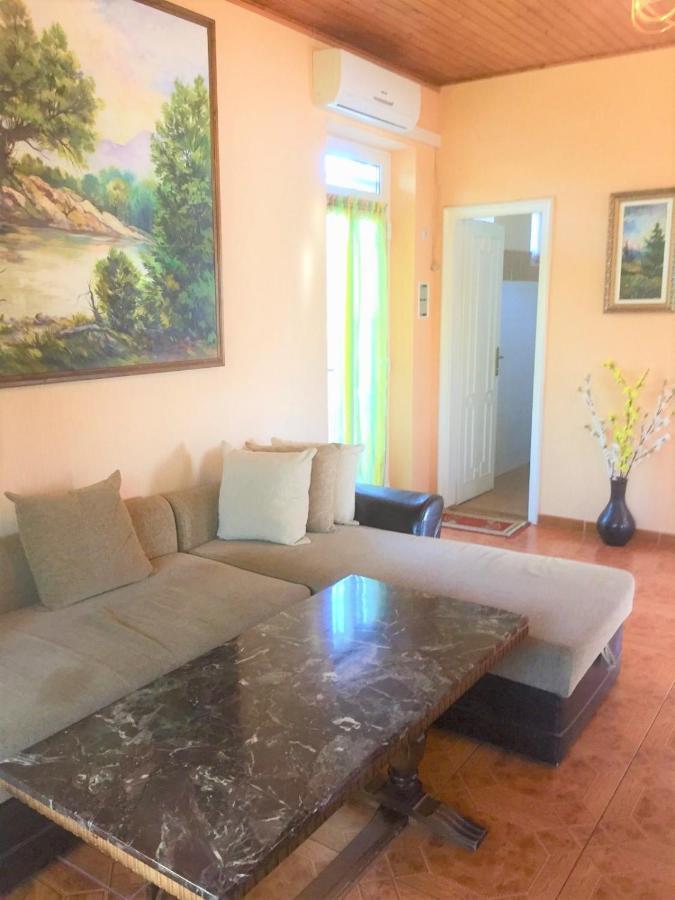 Big Apartman Hajdúszoboszló Екстериор снимка